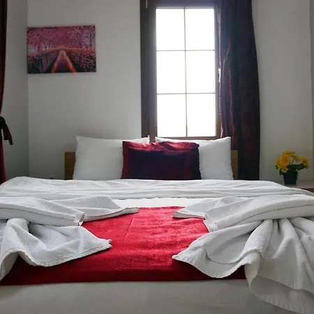 فندق Duesler Evim Butik 3*